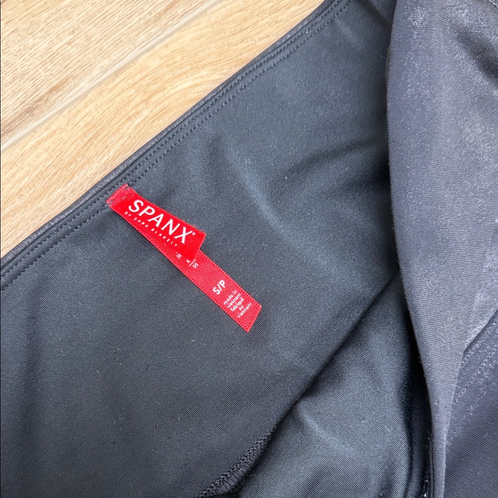 SPANX Classic Black Leggings